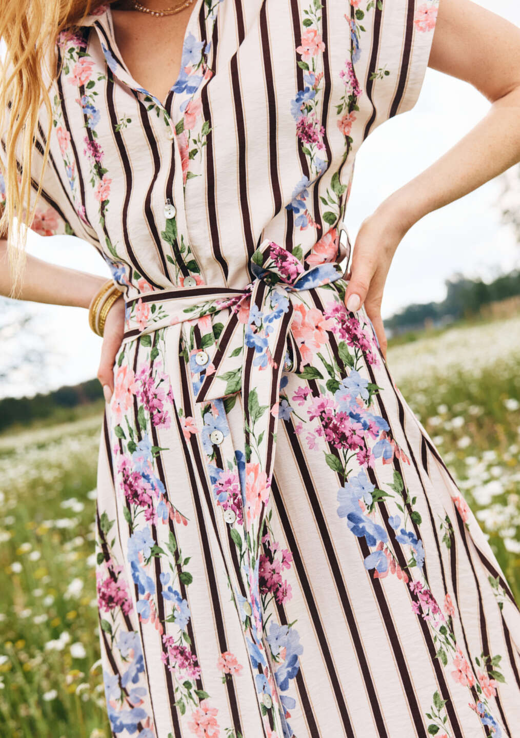 Robe chemise avec ceinture